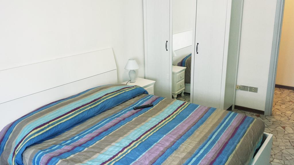Edolo Apartment Milan Bagian luar foto